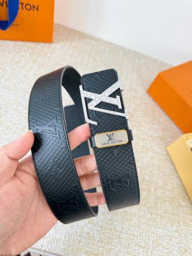 Product Name: Louis Vuitton Belt - Original Single Belt Model: Hook, Classic Pur
