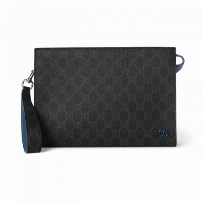 This premium clutch is a masterpiece from the Pre-Fall 2025 collection. Expertl