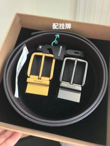 One belt with one buckle One belt with two buckles Gift original goods --- Kiss]