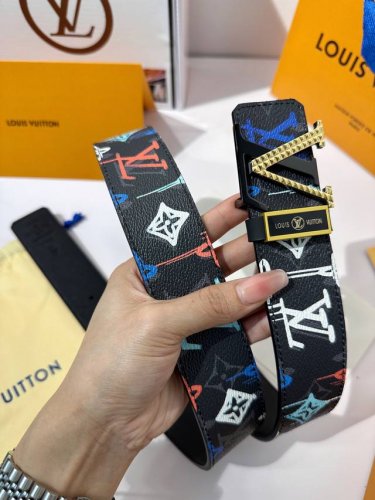 Product Name: Lv..Louis..Vuitton Original Belt Material: Original Cowhide Belt,