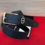 This saddle loop belt is a brand new item from the 2025 collection. Crafted from
