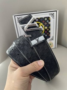 Product Name: Louis Vuitton Original Belt Material: 100% Top Layer Cowhide Leat