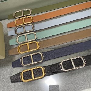 Tom Ford's Latest Viral Hit, Double-Faced Top-Grain Leather Belt, Now Available