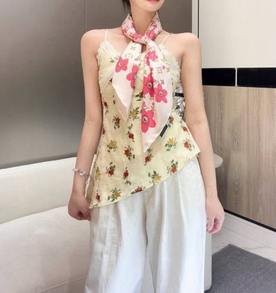 Lv X Tm Monogram Cherry Blossom. 18mm Premium Silk Double-Sided Monochrome Scarf