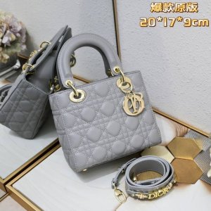 Four-grid lambskin gray My Lady alphabet series lambskin with gold buckle Every