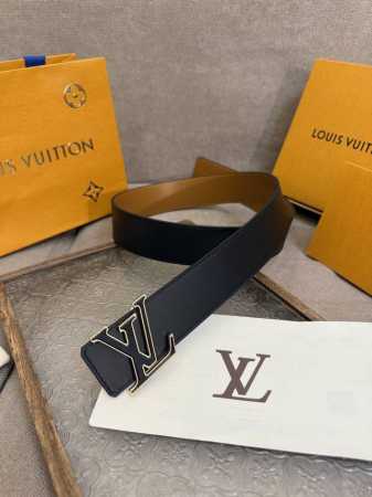 Lv Optic 40mm double-sided belt is made of silky cowhide leather. The central Lv - Click Image to Close