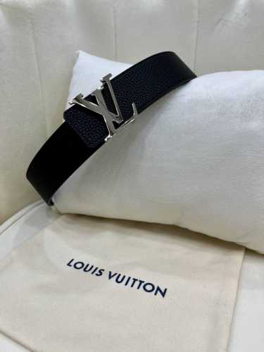 Lv 4.0Cm Imported cowhide leather, matching the boutique style, showcasing the l