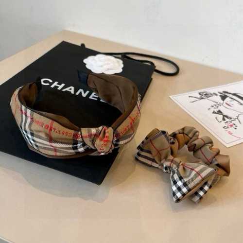 Burberry plaid headband