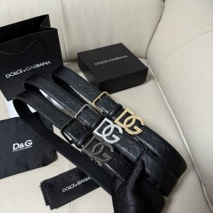 Dg, width 3.5cm Dolce & Gabbana's new embossed calfskin simple and versatile bel