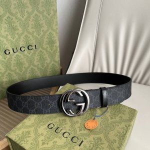 Top-tier replica from G brand, 4.0mm width. A classic yet innovative leather bel