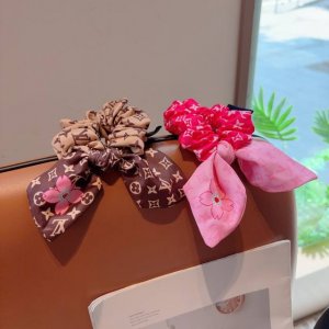 with packaging Lv Louis Vuitton Murakami Takashi series ponytail bow hair ring