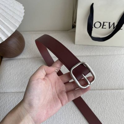 Special Loewe new soft vegetable tanned cowhide leather belt, the leather has be