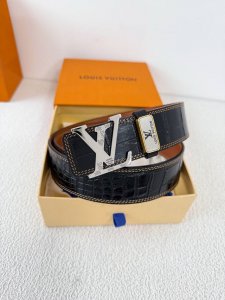 Product Name: Lv..Louis..Vuitton Belt Original Single Model: Buckle, Classic Pur