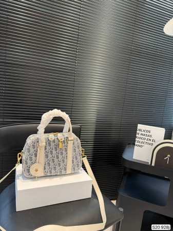 with folding box D-Vibe Dior bowling bag casual sports style is coming, the sty - Click Image to Close