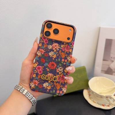 Gucci phone case, floral series, best-selling export item. Model: To avoid mode