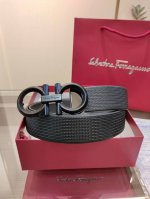 Ferragamo's new seamless double-sided top-grain cowhide, real material, very te