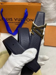 Grade: Original, same as in boutiques, original discount, original packaging. R