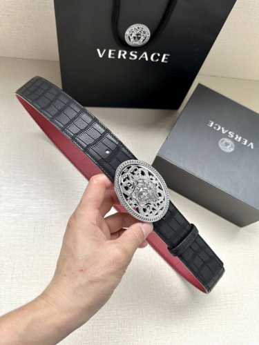 Width 4.0Cm Versace Head Logo: The 3D Hollow Medusa On The Belt Buckle Gives Thi