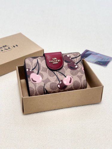 Color and print Size 15X10 Coach counter model Original cowhide counter new fav