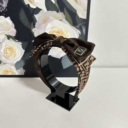 Special counter packaging Fendi Fendi's latest Ff headband Little fairies hurry - Click Image to Close