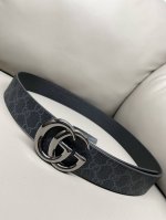 The 2025 Early Spring Collection reinterprets classic brand elements with a mode