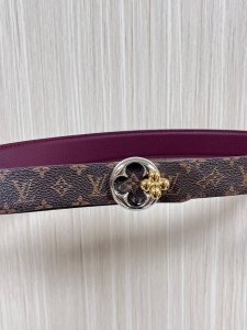 Flowergram Reversible Belt: This belt combines Monogram canvas and Monogram embo
