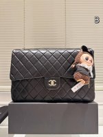 Cowhide version Chanel Cf denim airport bag! That kind of lazy effect Loose fee