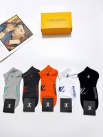 with packaging A box of 5 pairs of unisex Lv Louis Vuitton classic letter Logo