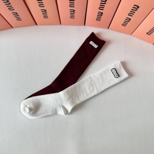 Special Packaging Miumiu's hottest new Anchor Red knee-high calf socks/slouch so