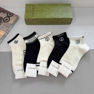 5 pairs per box with packaging Gucci new short socks! Pure cotton fabric, trend 5 pairs per box with packaging Gucci new short socks! Pure cotton fabric, trend