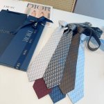 Special hit to the new Do family tie Dior men's D family Logo series tie, rare