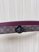 Flowergram Reversible Belt: This belt combines Monogram canvas and Monogram embo
