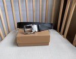 Burberry Original Fabric, Width 3.4 Cm, Lined With Top-Grain Calfskin. Features