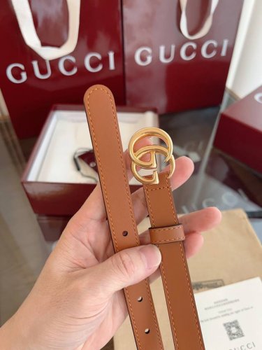 Gucci Surface top layer calfskin width 2.0cm Counter new version Logo horizontal