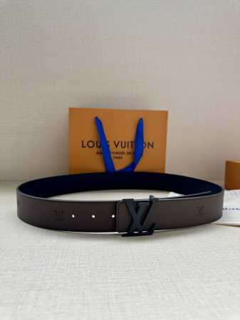 4.0 Width This Lv Initiales Blason 40Mm Double-Sided Belt Embodies Creative Dire - Click Image to Close