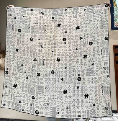 New Arrival Chanel Classic Camellia Elegance Coco Style, Chanel's Latest Diamond