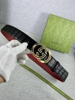 Width 4.0Cm The Gucci Marmont series is constantly innovating each season, injec