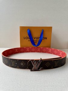 4.0 Wide Lv Dimension Sunset double-sided belt is made of Monogram coated canvas