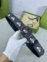 Special Width 4.0Cm The Gucci Bee Pattern Is One Of The Iconic Elements In The G