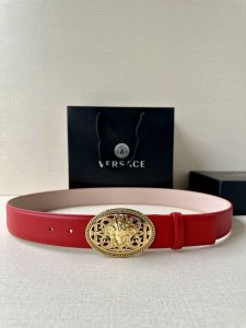 Width: 4.0Cm This Versace Oval Hardware And Belt Features The Iconic Versace Med