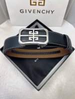 Givenchy: Original top-grain cowhide with lychee grain, lined with top-grain cow