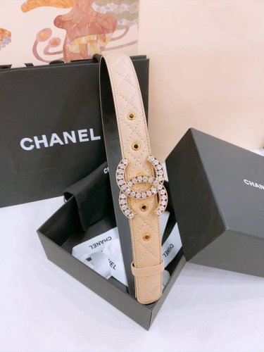 Xiangjia new women's belt Classic sheepskin leather double C buckle, the golden