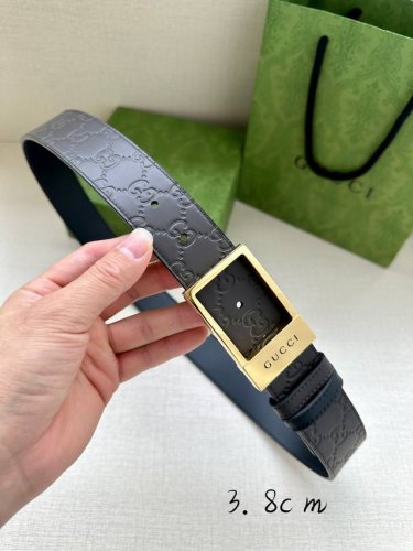 Width 3.8 Cm Gucci Double-Sided Belt, One Side In Gucci Signature Leather, The O