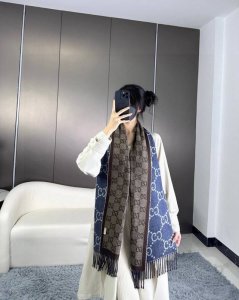 Affordable version. High-end version! Gucci's double-sided Gg jacquard tassel lo