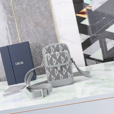 This Dior Hit The Road messenger bag, a new arrival this season, blends modern s