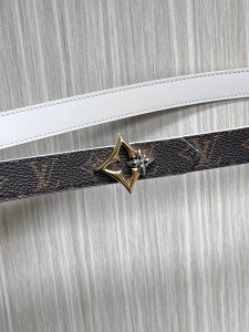 2.0 width, new style of the season, double-sided belt with imported cowhide on o