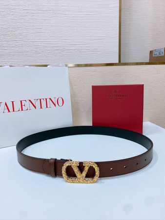 Vlogo Signature Buckle, Adorned With Swarovski Imitation Pearls - Swarovski Crys - Click Image to Close