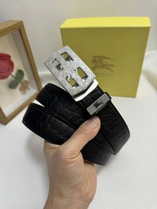 Product Name: Burberry Automatic Belt Material: Genuine Leather Belt Made From T