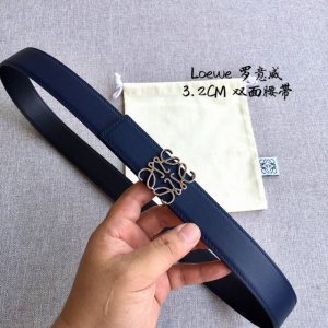 Loewe's best-selling item at boutiques. Thanks to the customer for providing rea