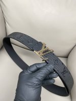 Louis Vuitton Reversible 4.0 Heat-pressed 3D Calfskin High-Quality Steel Buckle